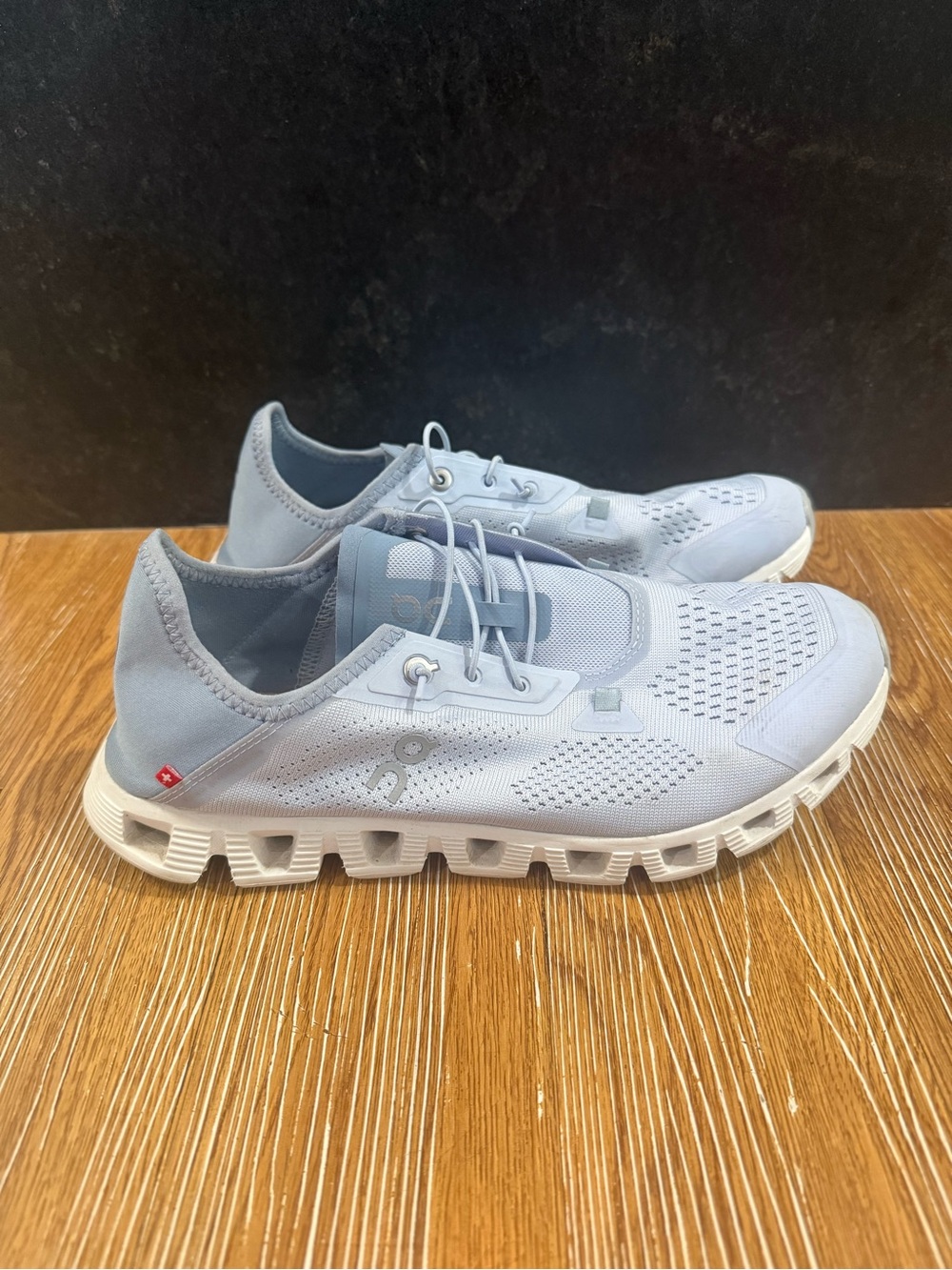 On Cloud 5 Coast Women's Heather/Chambray Blue Size 10